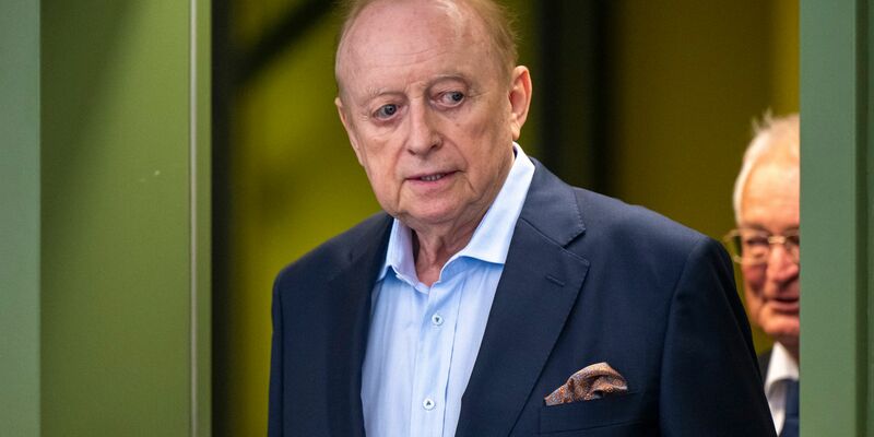 Seine früheren Firmen schulden Gläubigern Millionen Euros.  - Foto: Peter Kneffel/dpa