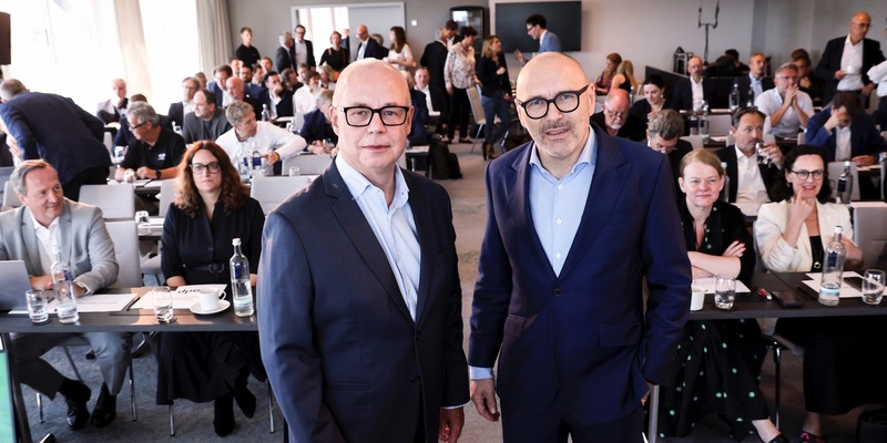 dpa-Gruppe 2024 mit moderatem Umsatzrückgang, Kerngesellschaft zeigt Wachstum und stabilen Gewinn - Erfolgreiche Investitionen in KI-Kompetenz - Foto: presseportal.de