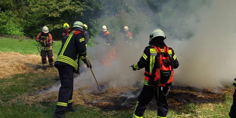 FW-LFVSH: Extreme Hitze und hohe Vegetationsbrandgefahr - Feuerwehr ruft zur Achtsamkeit auf - Foto: presseportal.de