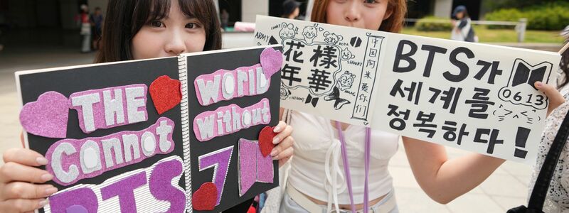 Fans feiern den Jahrestag der Band beim jährlichen BTS Festa. (Archivbild) - Foto: Lee Jin-man/AP/dpa