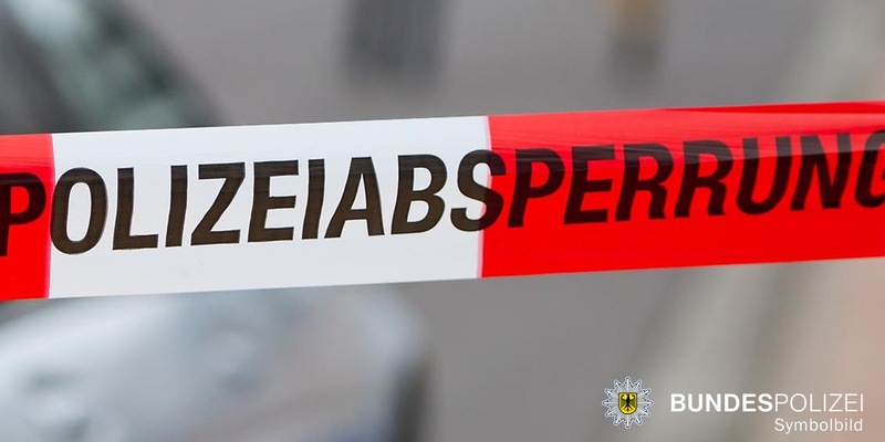 Bundespolizeidirektion München: S-Bahn wegen Koffer geräumt / Entschärfer geben Entwarnung - Foto: presseportal.de