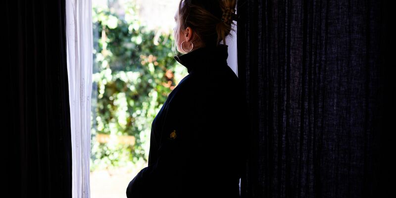 Der Indikator Psychisches Wohlbefinden wurde 2024 in der Gesundheitsberichterstattung des Bundes neu aufgenommen (Symbolbild). - Foto: Julian Stratenschulte/dpa