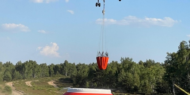 BPOLD 11: Erneute Unterstützung aus der Luft: Bundespolizei bei Brandbekämpfung bei Jüterbog - Foto: presseportal.de