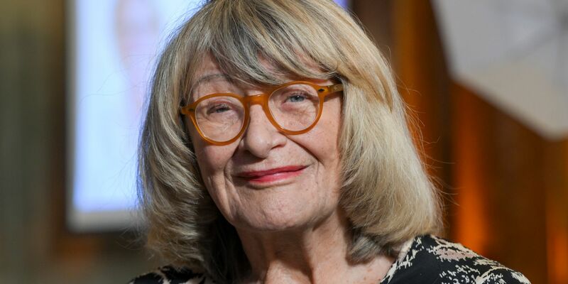 Keine große Freundin der Bundeswehr, aber wehrhaft: Alice Schwarzer. - Foto: Jens Kalaene/dpa