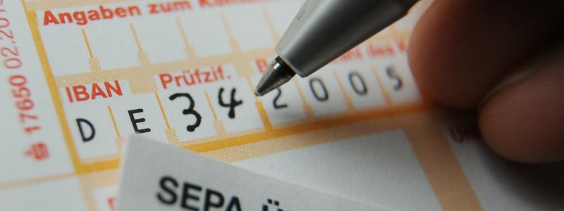 Die Banken müssen die EU-Vorgaben im Oktober umsetzen. (Symbolbild) - Foto: Angelika Warmuth/dpa