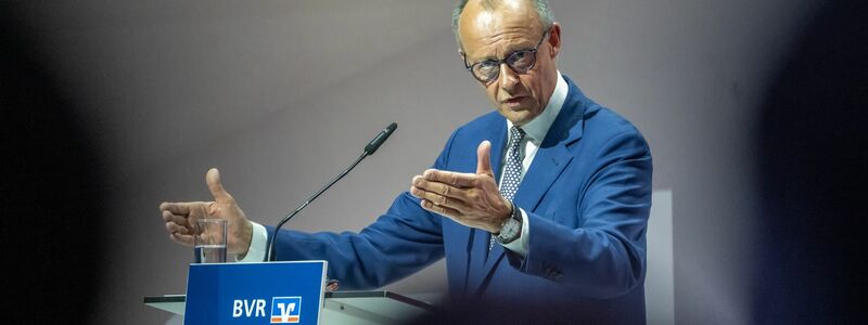 Finanzminister Klingbeil stellt eine Stromsteuersenkung zu einem späteren Zeitpunkt in Aussicht. - Foto: Michael Kappeler/dpa