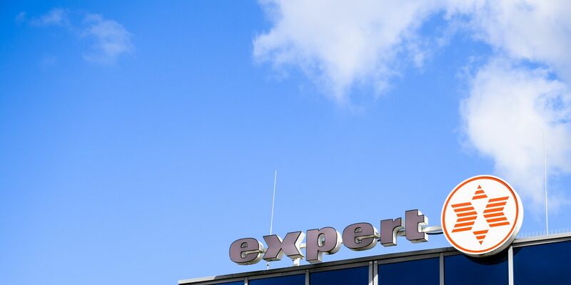 Expert-Vorstand Müller treibt die Neuausrichtung und Digitalisierung des Unternehmens voran. - Foto: Julian Stratenschulte/dpa