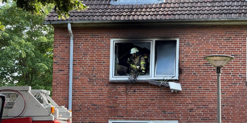 FW-SE: Wohnungsbrand mit verletzter Person in Bad Bramstedt - Foto: presseportal.de