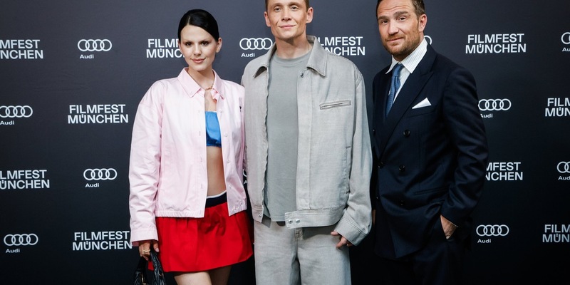 Glamour, Gänsehaut und große Gefühle: Matthias Schweighöfer und Christoph Maria Herbst begeistern beim FILMFEST MÜNCHEN - Foto: presseportal.de