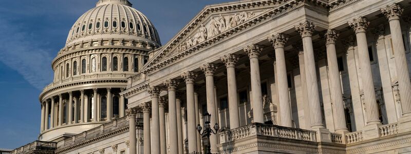Der US-Konress hat ein von Trump vorangetriebenes, zentrales Steuer- und Ausgabengesetz verabschiedet. (Archivbild) - Foto: J. Scott Applewhite/AP/dpa