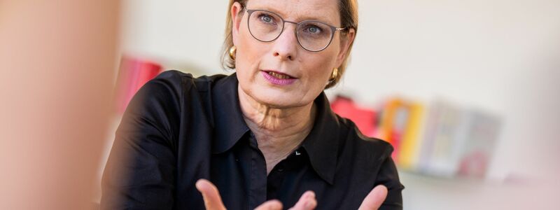 Die Neuregelung zur Vaterschaftsanfechtung ist die erste familienrechtliche Reform, die von der neuen Regierung auf den Weg gebracht wird.   - Foto: Michael Kappeler/dpa
