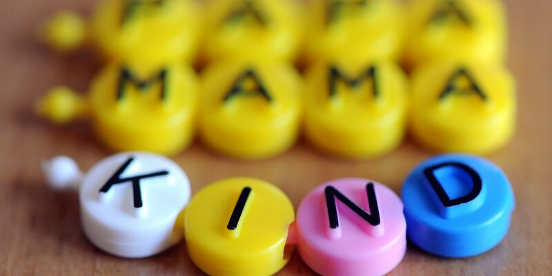 Auf jedes vorgemerkte Adoptivkind kommen in Deutschland fünf potenzielle Adoptivfamilien. (Symbolbild) - Foto: Jens Kalaene/dpa-Zentralbild/dpa-tmn