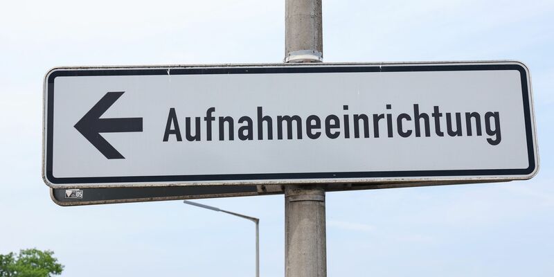 Für den Rückgang der Asylbewerberzahlen gibt es eine Reihe von Gründen. - Foto: Daniel Löb/dpa