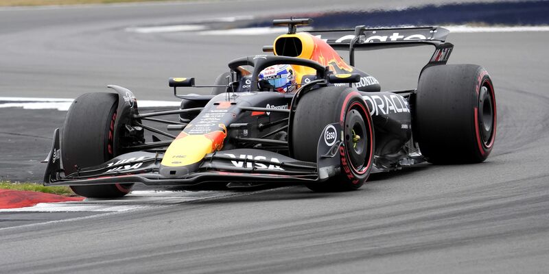 Weltmeister Max Verstappen startet in Silverstone von der Pole Position. - Foto: Andrew Matthews/PA Wire/dpa