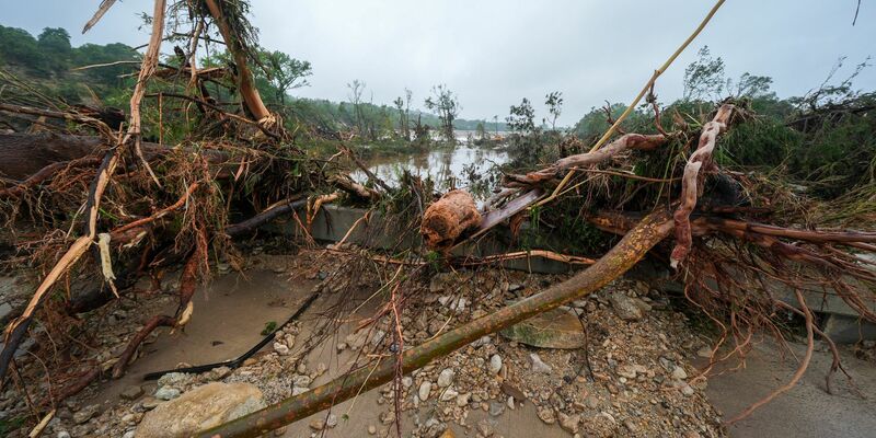 27 Menschen sind bei den Sturzfluten gestorben. - Foto: Julio Cortez/AP/dpa