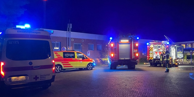 FW-AUR: Großeinsatz: Feuer in Lagerraum der Klinik-Kardiologie - Foto: presseportal.de