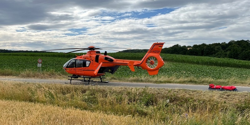 POL-HI: Kradfahrer wird bei Alleinunfall schwerstverletzt - Foto: presseportal.de