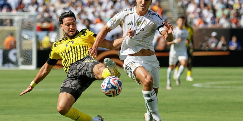 Sein Team war chancenlos gegen Real Madrid: BVB-Coach Niko Kovac. - Foto: Adam Hunger/FR110666 AP/AP/dpa