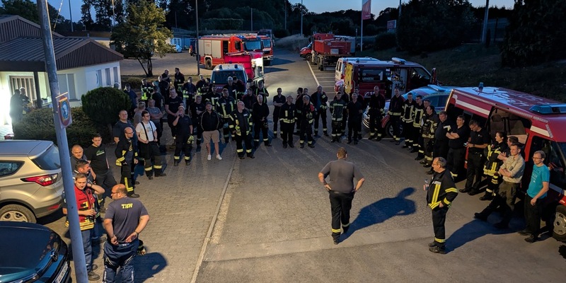 FW-AR: Interkommunale Waldbrandübung der Feuerwehren Ense und Arnsberg - Foto: presseportal.de