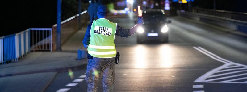 Polen hat vorübergehend die Grenzkontrollen an der deutsch-polnischen Grenze wieder aufgenommen. - Foto: Sebastian Kahnert/dpa