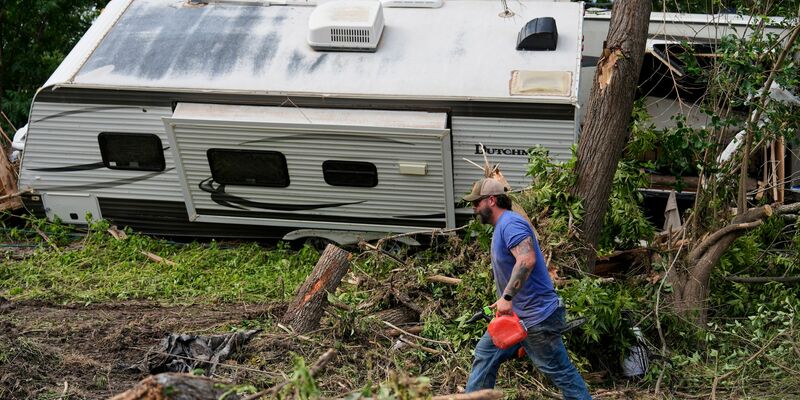 Unter den Toten sind auch zahlreiche Kinder.  - Foto: Ashley Landis/AP/dpa