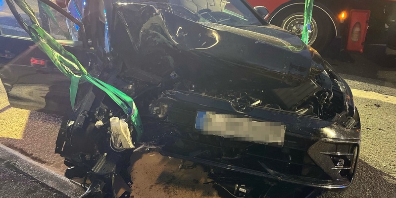 POL-RBK: Overath - Ein Leichtverletzter bei Alleinunfall am frühen Morgen - Foto: presseportal.de