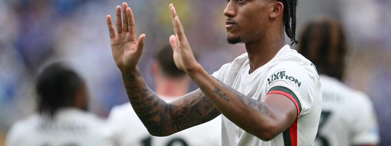 Kein Handelfmeter für Fluminense nach VAR-Entscheid. - Foto: Sven Hoppe/dpa