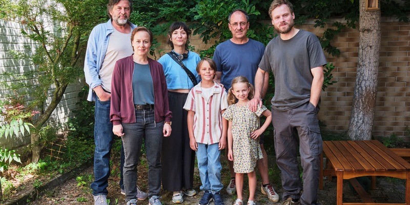 Eva Löbau und Hans-Jochen Wagner drehen Tatort - Sharenting - Foto: presseportal.de