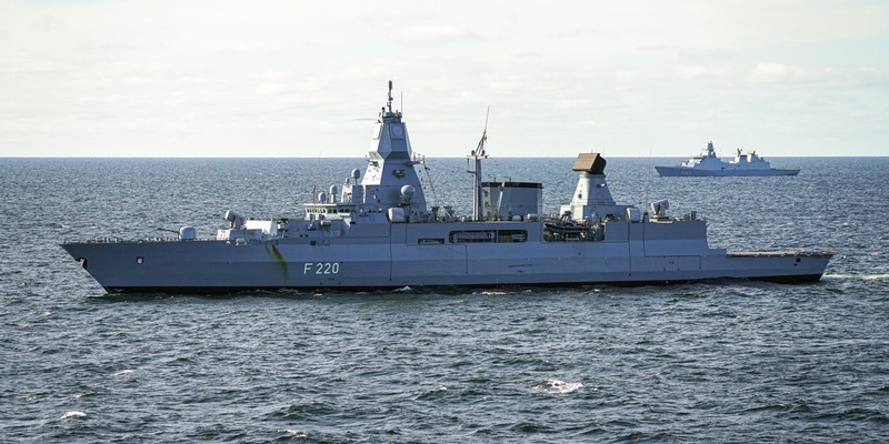 Auslaufen der Hamburg zur Teilnahme an der SNMG1 - Foto: presseportal.de