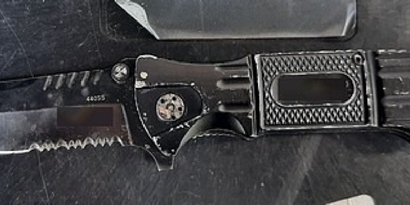 BPOL NRW: Bundespolizei beschlagnahmt mehrere Waffen - Foto: presseportal.de