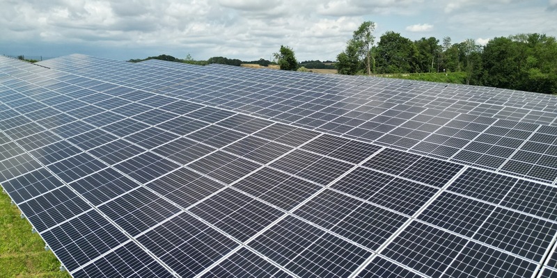 Größte Photovoltaik-Anlage des Landes Nordrhein-Westfalen/Erster landeseigener Solarpark geht in Betrieb - Foto: presseportal.de