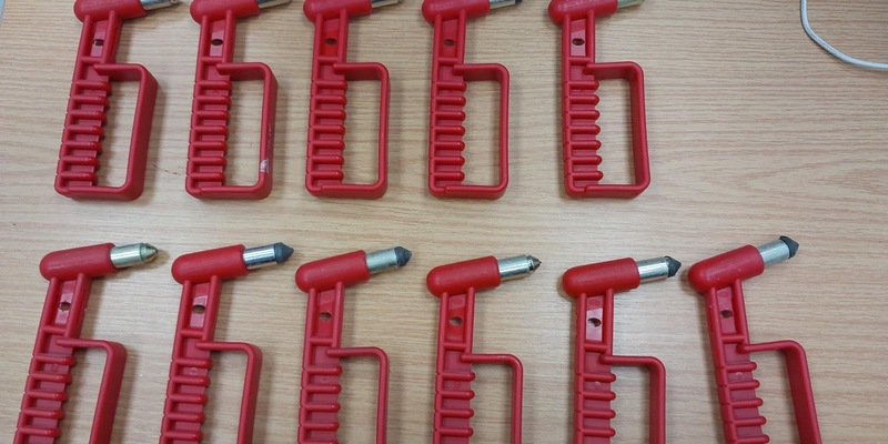 BPOLI L: Wofür braucht er denn die Hämmer? - Foto: presseportal.de