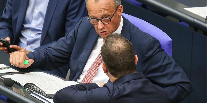 Friedrich Merz und Jens Spahn am 09.07.2025 - Foto: über dts Nachrichtenagentur