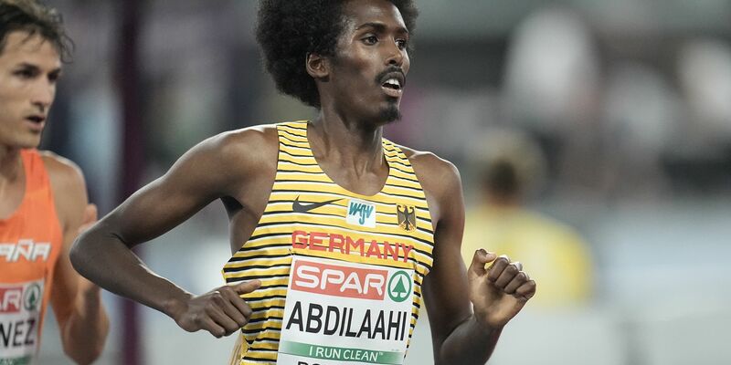 Nun hat Mohamed Abdilaahi den deutschen Rekord von Dieter Baumann geknackt.  - Foto: Michael Kappeler/dpa