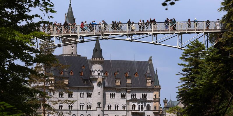 Die Unesco entscheidet am Samstag über die Aufnahme der bayerischen Märchenschlösser ins Welterbe. (Archivbild) - Foto: Karl-Josef Hildenbrand/dpa