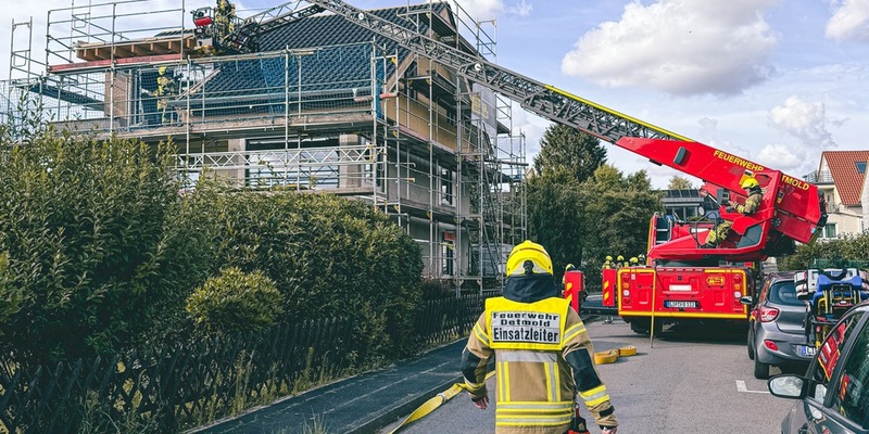 FW-DT: Feuer 2 - Unklare Rauchentwicklung - Foto: presseportal.de