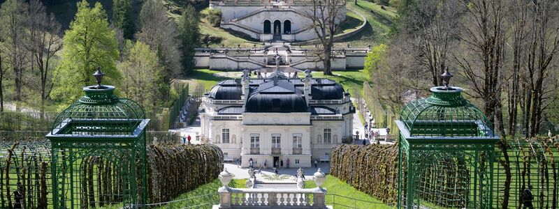 Die Anerkennung als Welterbe erhöht die Bekanntheit der Königsschlösser, beinhaltet aber auch die Verpflichtung zu gutem Erhalt. (Archivbild) - Foto: Sven Hoppe/dpa