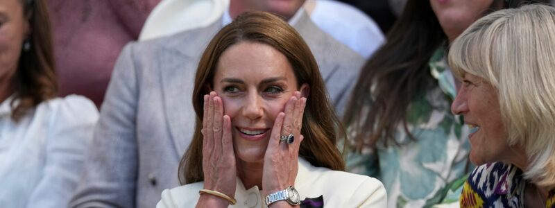 Was ist denn hier los? Auch Prinzessin Kate schaute ungläubig zu. - Foto: Dave Shopland/AP/dpa