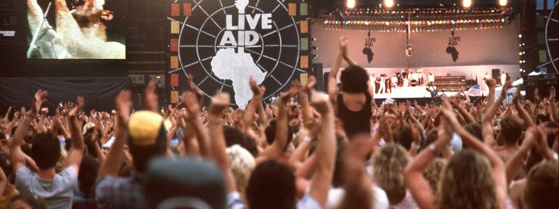Dutzende Rock- und Popstars feierten mit Zehntausenden Fans ein Fest der Menschlichkeit bei den Konzerten in London und Philadelphia. (Archivfoto) - Foto: Norbert Försterling/dpa