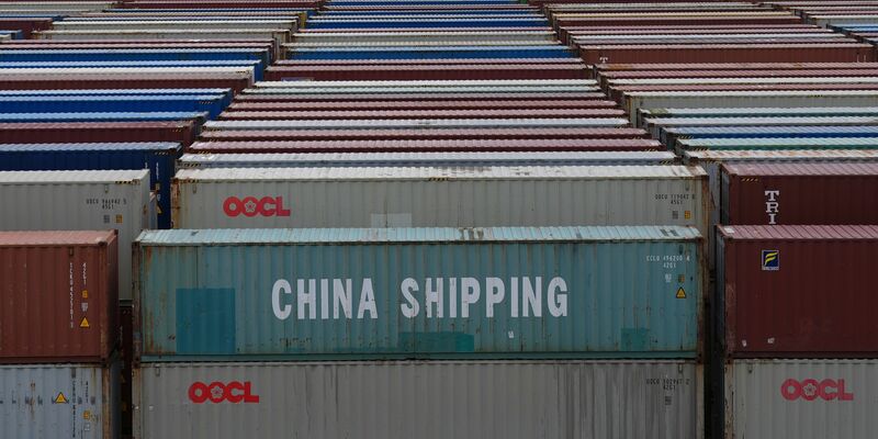 Trotz Handelsstreit mit den USA zeigen sich Chinas Exporte robust. Die Volksrepublik verkauft mehr in andere Staaten. (Archivbild) - Foto: Marcus Brandt/dpa