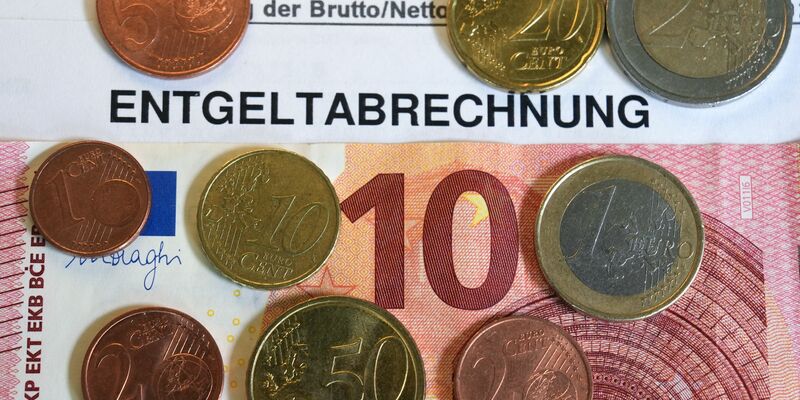 Mindestlohn für eine Stunde: 13,90 Euro ab 2026  - Foto: Marcus Brandt/dpa