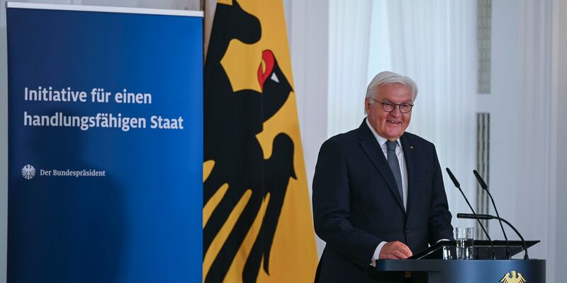 Die Initiative für einen handlungsfähigen Staat legt ihren Abschlussbericht vor - Schirmherr ist Bundespräsident Steinmeier. - Foto: Katharina Kausche/dpa