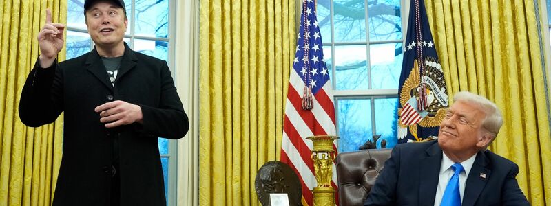 Ende einer besonderen Allianz: Elon Musk und US-Präsident Donald Trump gehen nach einem Streit um die Haushaltspolitik getrennte Wege. (Archiv) - Foto: Alex Brandon/AP/dpa