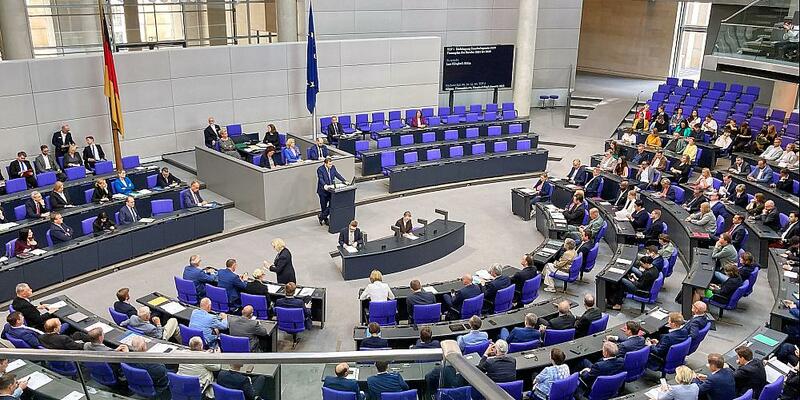 Bundestagssitzung (Archiv) - Foto: über dts Nachrichtenagentur