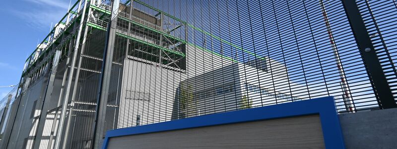 Google konzentriert sich mit seinen deutschen Rechenzentren auf den Großraum Frankfurt, auch weil sich in der Nähe der große Internetknoten DE-CIX befindet. (Archivbild)  - Foto: Arne Dedert/dpa