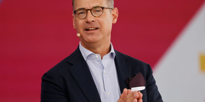 Nach den Worten von Allianz-Chef Oliver Bäte kann die Allianz in den USA wieder frei agieren. (Archivbild) - Foto: Thomas Banneyer/dpa