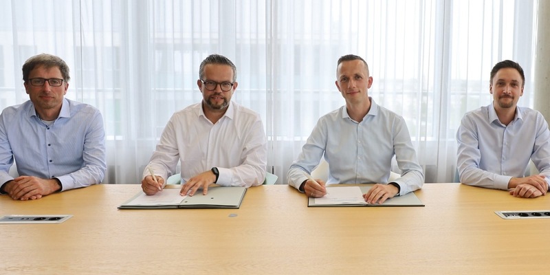 Startschuss für ersten netzdienlichen Speicher: Bayernwerk Netz schließt Vertrag mit MaxSolar GmbH - Foto: presseportal.de