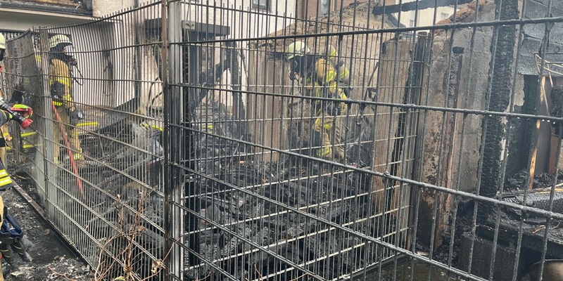 POL-AC: Brand in Alsdorf: Gartenarbeiten geraten außer Kontrolle - Foto: presseportal.de