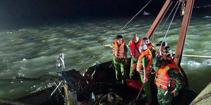 Unter den Opfern sind viele Kinder. - Foto: VNA/Handout via Xinhua/dpa