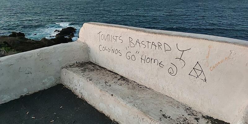 Graffiti gegen Touristen auf den Kanarischen Inseln (Archiv) - Foto: über dts Nachrichtenagentur